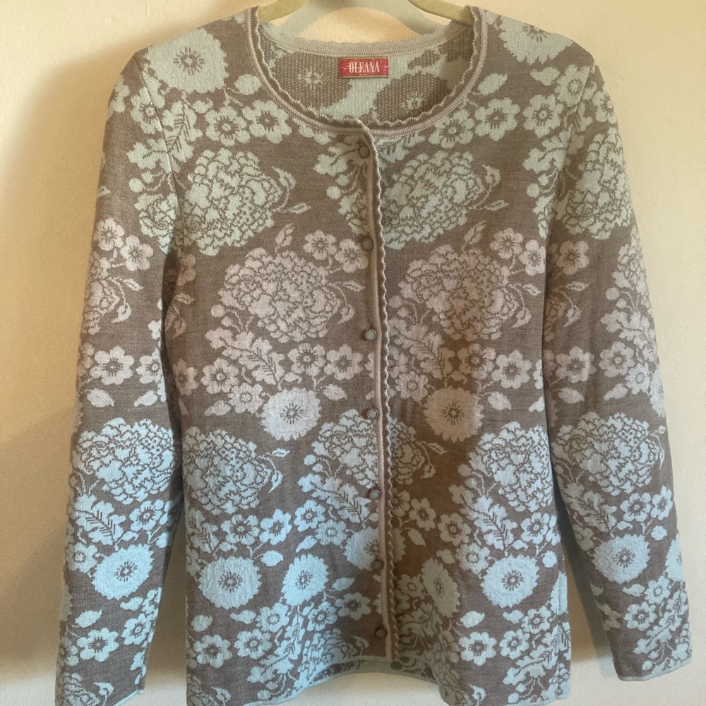 Floral Patterned Cardigan